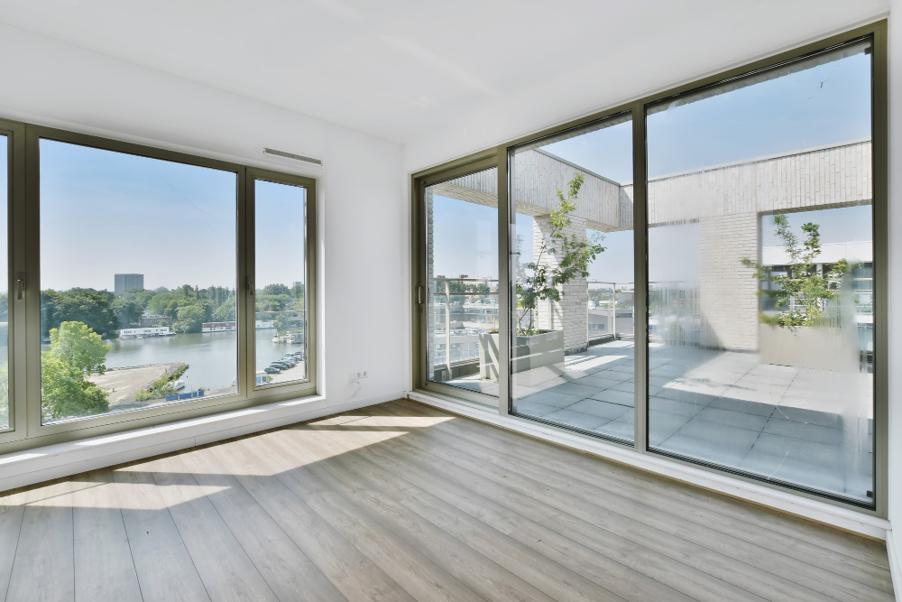 Jackson Picture Window